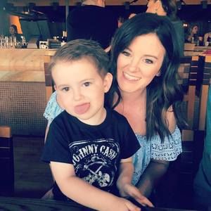 Meet your Posher, Melissa